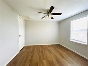 306 Bauder St in Waxahachie, TX - Building Photo - Building Photo