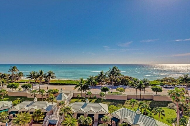 221 Ocean Grande Blvd in Jupiter, FL - Building Photo - Building Photo