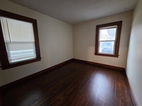 1239 Charlotte Ave in Fort Wayne, IN - Building Photo - Building Photo