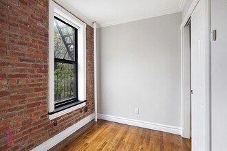 234 Mott St in New York, NY - Building Photo - Building Photo