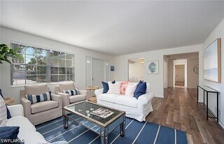 1281 Diana Ave in Naples, FL - Building Photo