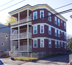 37 Rawson Rd in Quincy, MA - Foto de edificio - Building Photo