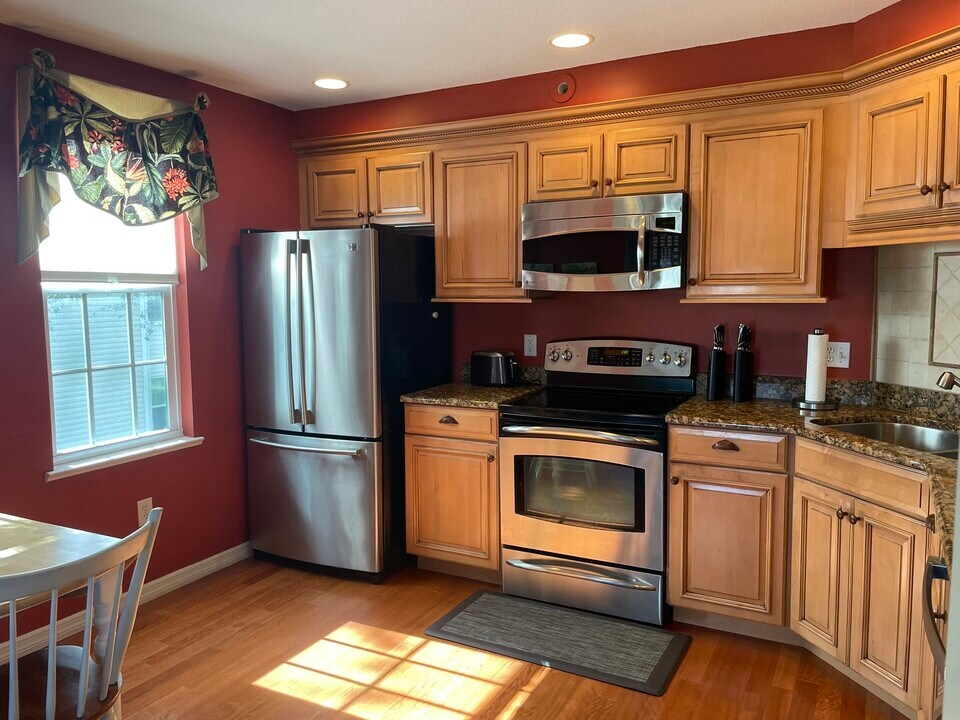 1914 Westminster Cir in Vero Beach, FL - Building Photo