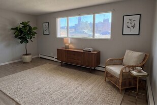 Balcony in Edmonton, AB - Building Photo