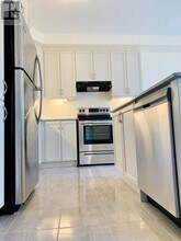 86 Callandar Rd in Brampton, ON - Building Photo - Building Photo