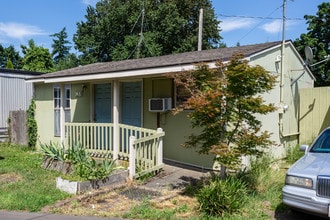 Fir Haven Mobile Home Park in Portland, OR - Building Photo - Building Photo