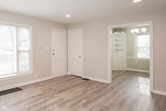 2426 E Northgate St in Indianapolis, IN - Building Photo - Building Photo