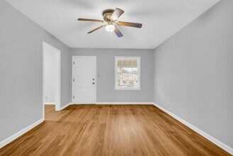 412 6th St S, Unit #6 in Columbus, MS - Foto de edificio - Building Photo