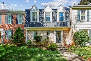 5908 Kara Pl in Burke, VA - Building Photo