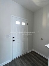 6461 Topside Ave in Flowery Branch, GA - Building Photo - Building Photo