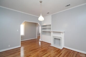 618 N B St in Pensacola, FL - Building Photo - Building Photo