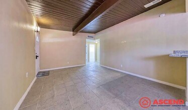 3300 Bucknell St in Bakersfield, CA - Building Photo - Building Photo