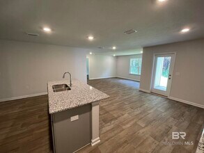 10415 Ruffian Rte in Daphne, AL - Building Photo - Building Photo