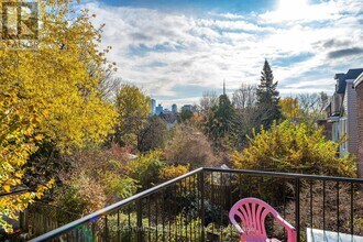 211 Brunswick Ave in Toronto, ON - Building Photo - Building Photo