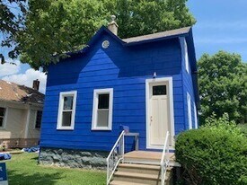 619 Plainfield Rd in Joliet, IL - Building Photo