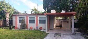 1600 SW 14th St in Fort Lauderdale, FL - Building Photo