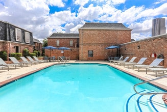 Tanglebrook Apartments in Houston, TX - Building Photo - Building Photo