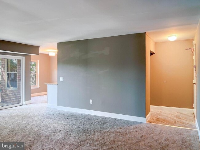 3825 St Barnabas Rd in Suitland, MD - Building Photo - Building Photo