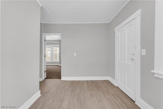 3877 W 31st St in Cleveland, OH - Building Photo - Building Photo