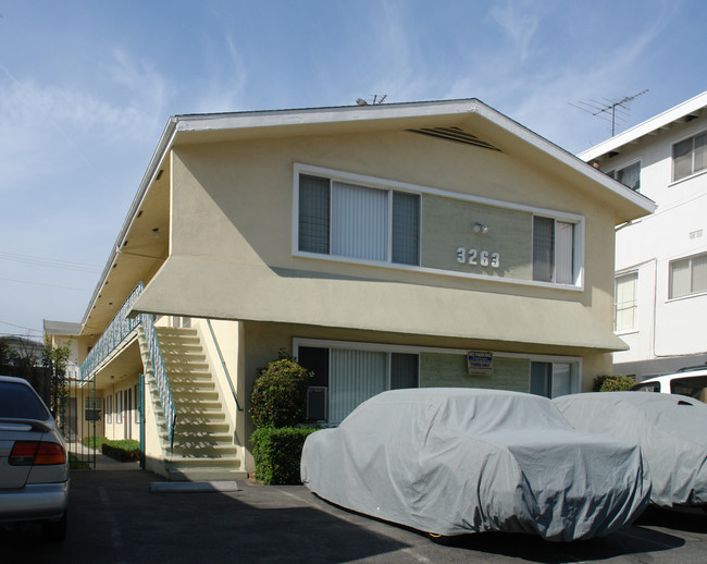 3263 Motor Ave in Los Angeles, CA - Foto de edificio - Building Photo