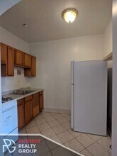 4857 N Damen Ave, Unit #4851-209 in Chicago, IL - Building Photo - Building Photo