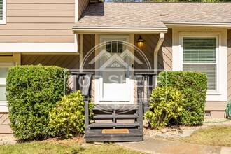 1960 Branch View Dr in Marietta, GA - Building Photo - Building Photo