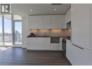 8181 Chester St in Vancouver, BC - Building Photo - Building Photo