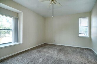 1601 Cindy Ct in Round Rock, TX - Building Photo - Building Photo