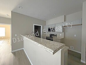 2204 Regan Cir in Ozark, MO - Building Photo - Building Photo