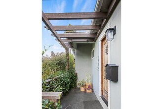 1772 S Orange Grove Ave in Los Angeles, CA - Building Photo - Building Photo