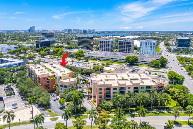 1650 Presidential Way in West Palm Beach, FL - Building Photo - Building Photo
