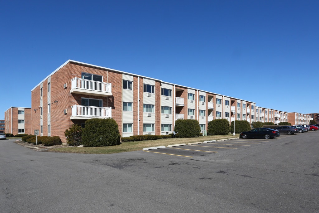 Briarwood Terrace Apartments Prospect Heights, IL Apartments