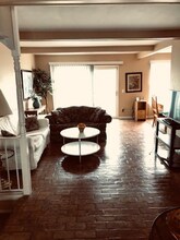 21867 Hidden Rivers Dr S in Southfield, MI - Building Photo - Building Photo