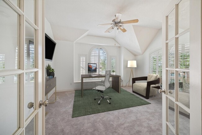 15614 Stone Gables Ln in Houston, TX - Foto de edificio - Building Photo