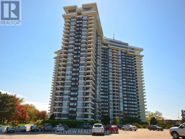 1333-1333 Bloor St in Mississauga, ON - Building Photo - Building Photo