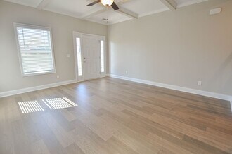 1113 Henry Pl Blvd in Clarksville, TN - Building Photo - Building Photo