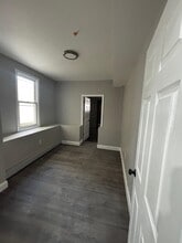 6119 Tyler Pl in West New York, NJ - Building Photo - Building Photo