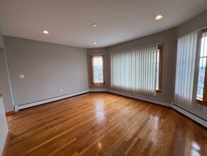 88 Liberty St in Fall River, MA - Building Photo - Building Photo