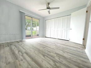 49 Brighton B in Boca Raton, FL - Building Photo - Building Photo