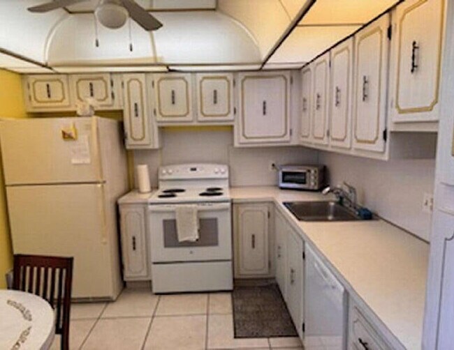 2615 NE 3rd Ct in Boynton Beach, FL - Building Photo - Building Photo