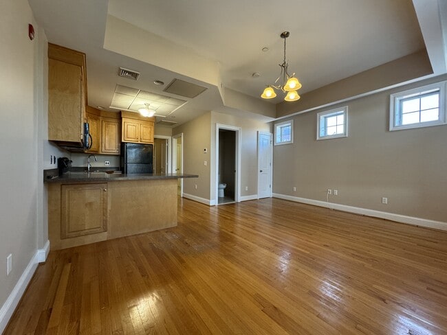 22 Whiting St in Plainville, CT - Building Photo - Building Photo