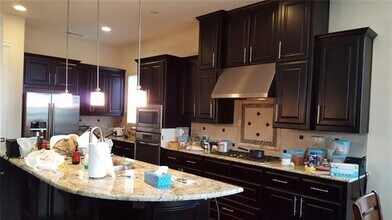 7220 Ridgepoint Dr in Irving, TX - Building Photo - Building Photo