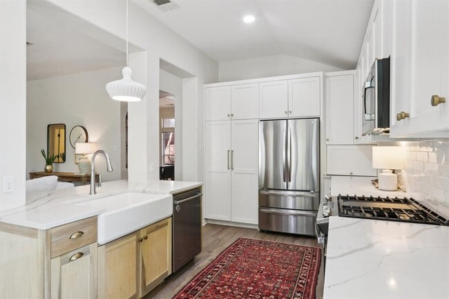 property at 7117 Cromarty Ln
