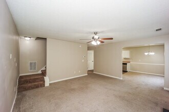 2615 Thunder Basin Way in Douglasville, GA - Building Photo - Building Photo