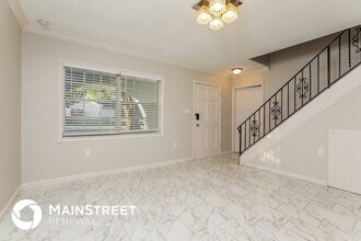 392 Crystal Ave in Oviedo, FL - Building Photo - Building Photo