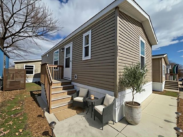 property at 253 Bunting Ln