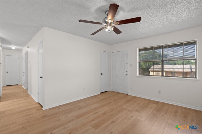 property at 904 Traci Dr