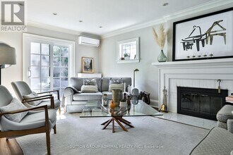 214 Dinnick Crescent in Toronto, ON - Building Photo - Building Photo