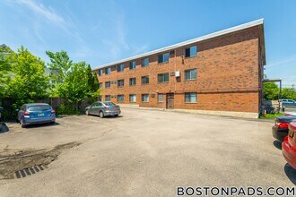 14 Murdock St in Somerville, MA - Foto de edificio - Building Photo