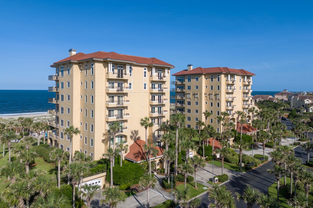 Seaside Retreat South in Amelia Island, FL - Building Photo